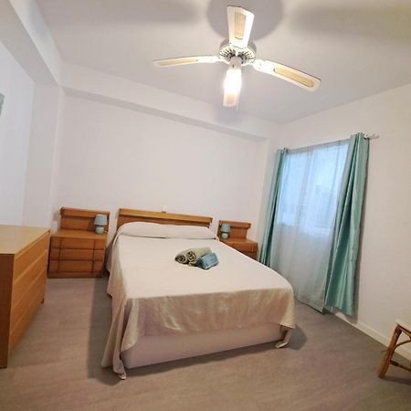 Ferienwohnung Amplio Piso Con Terraza A 50 M De Playa Miramar Exterior foto