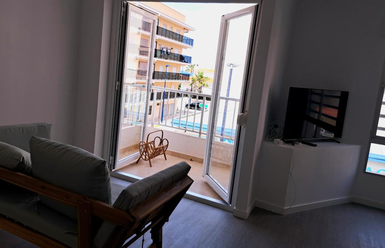 Ferienwohnung Amplio Piso Con Terraza A 50 M De Playa Miramar Exterior foto