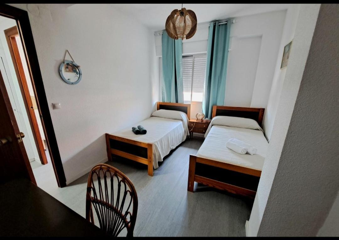 Ferienwohnung Amplio Piso Con Terraza A 50 M De Playa Miramar Exterior foto